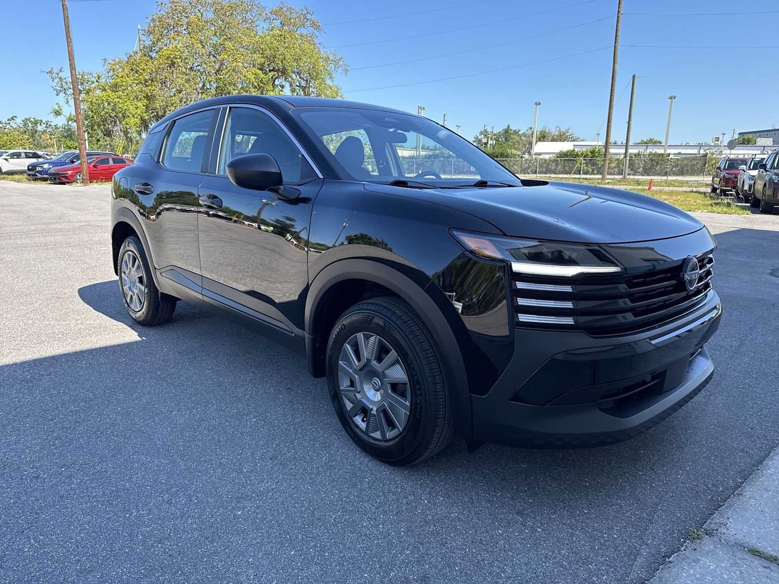 Nissan Kicks S 2025