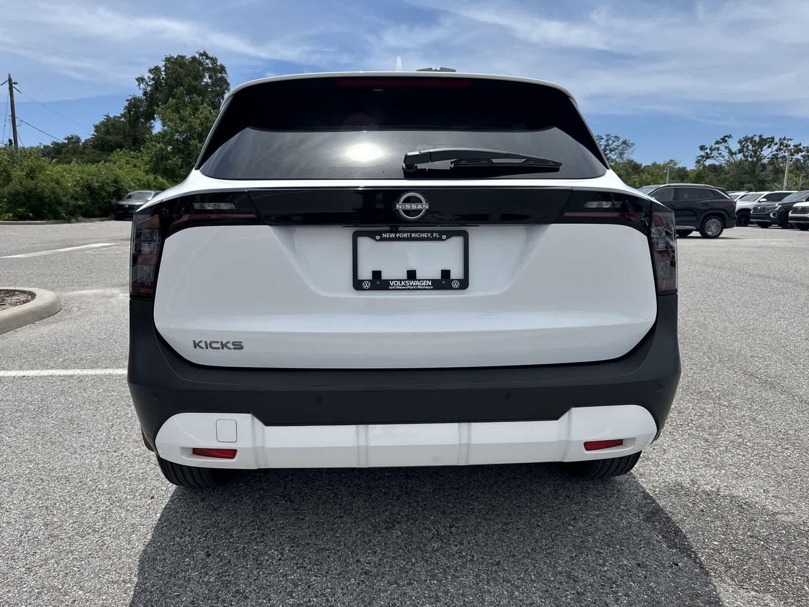 Nissan Kicks SV 2025