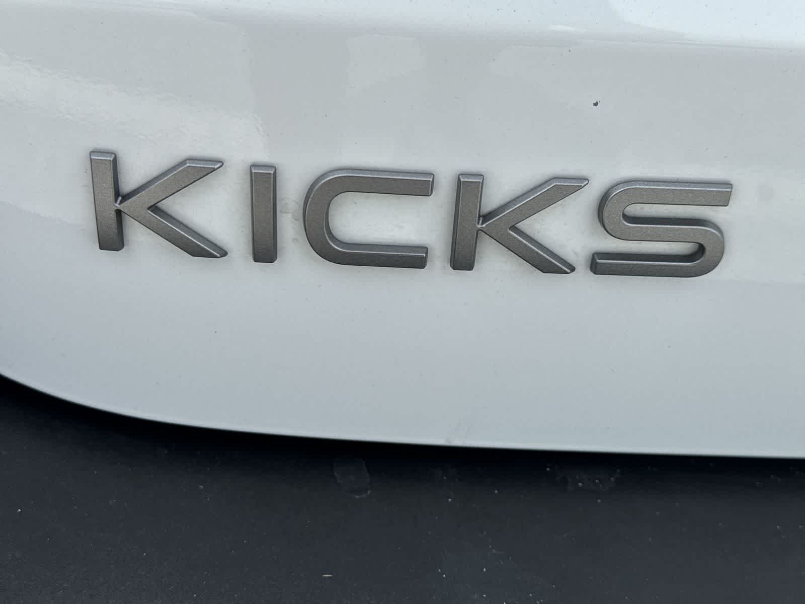 Nissan Kicks SV 2025