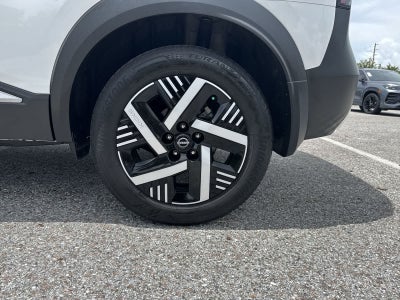 Nissan Kicks SV 2025