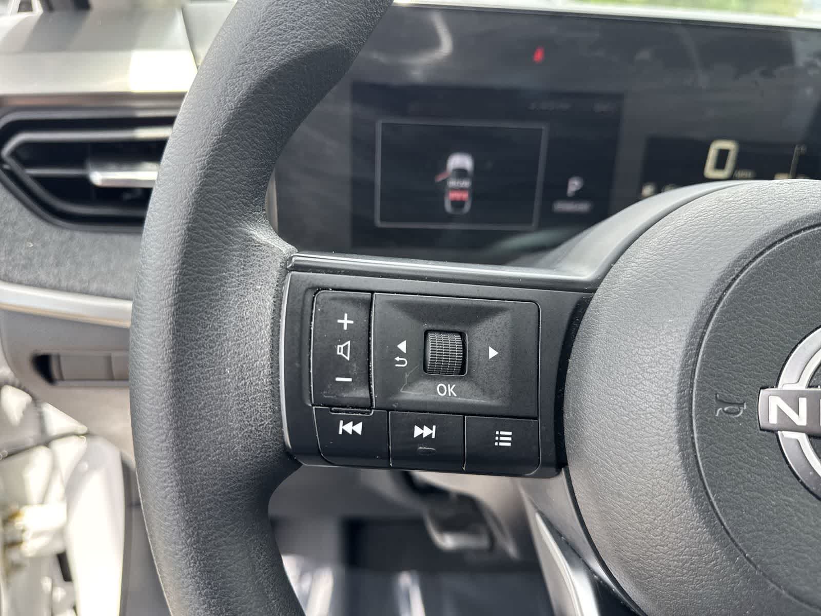 Nissan Kicks SV 2025
