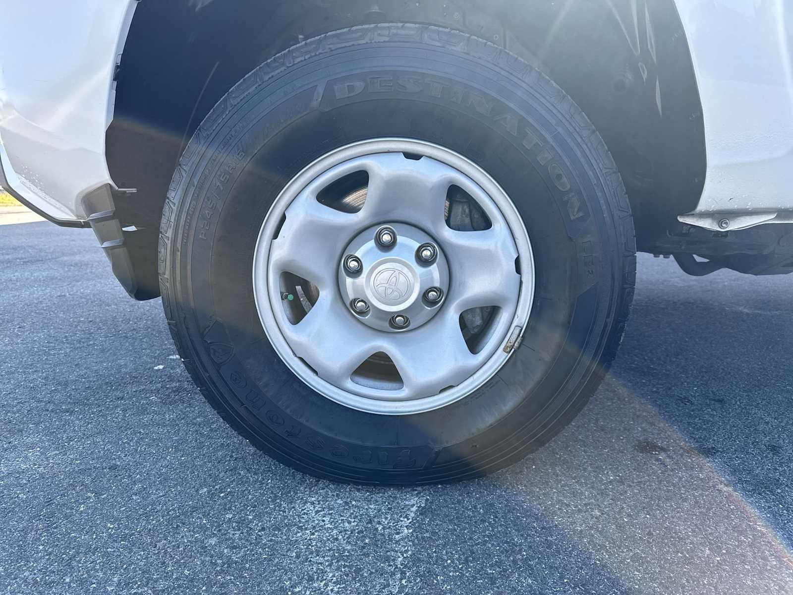 Toyota Tacoma SR 2023