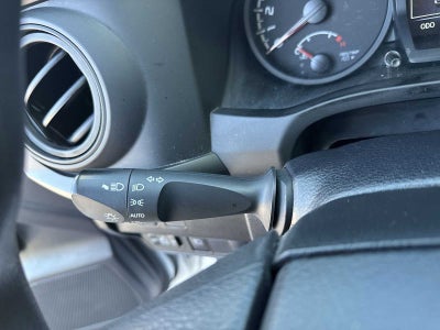 Toyota Tacoma SR 2023