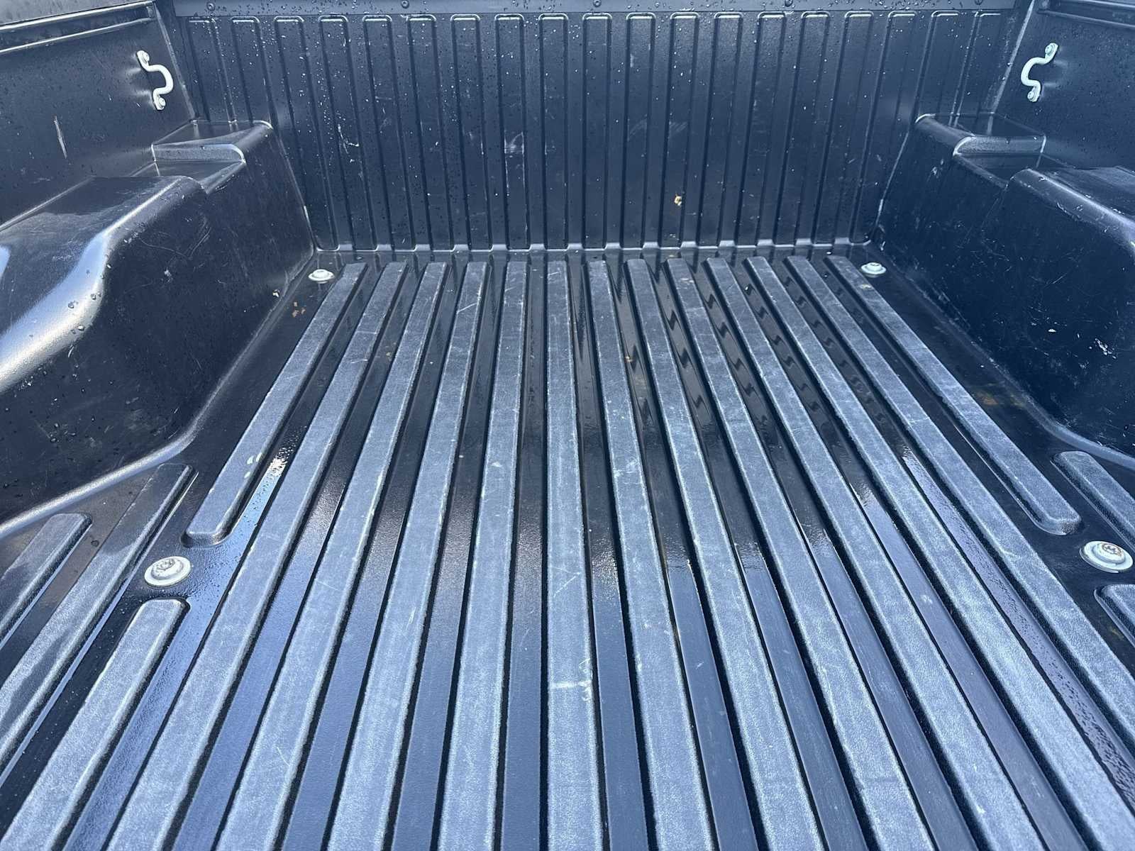 Toyota Tacoma SR 2023