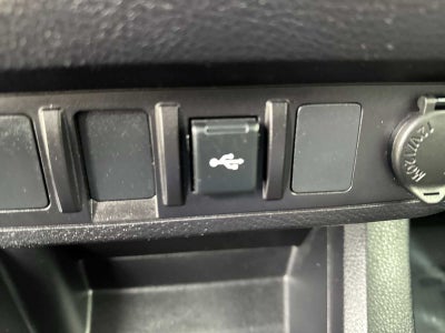 Toyota Tacoma SR5 2022