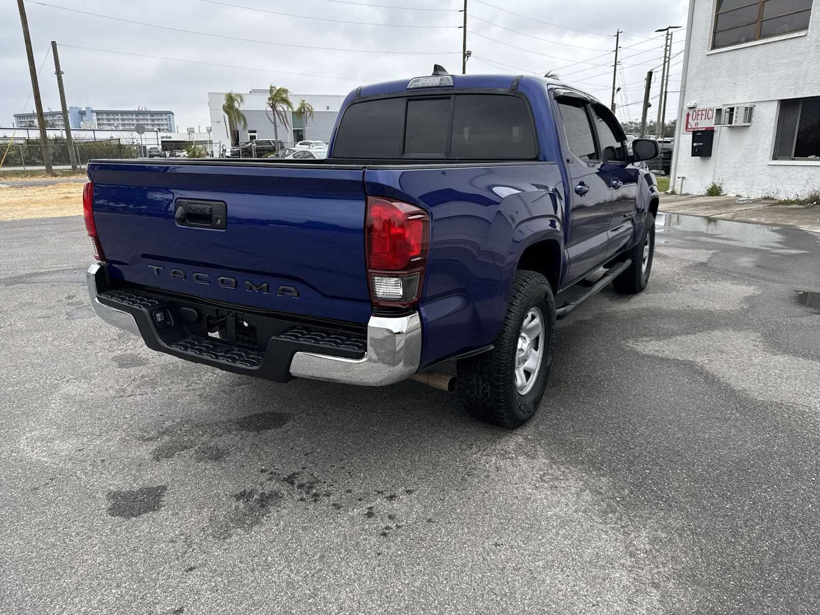 Toyota Tacoma SR5 2022