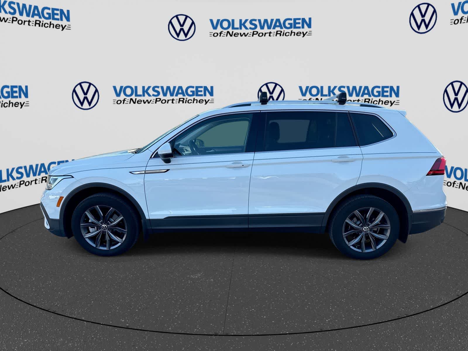 Volkswagen Tiguan SE 2024