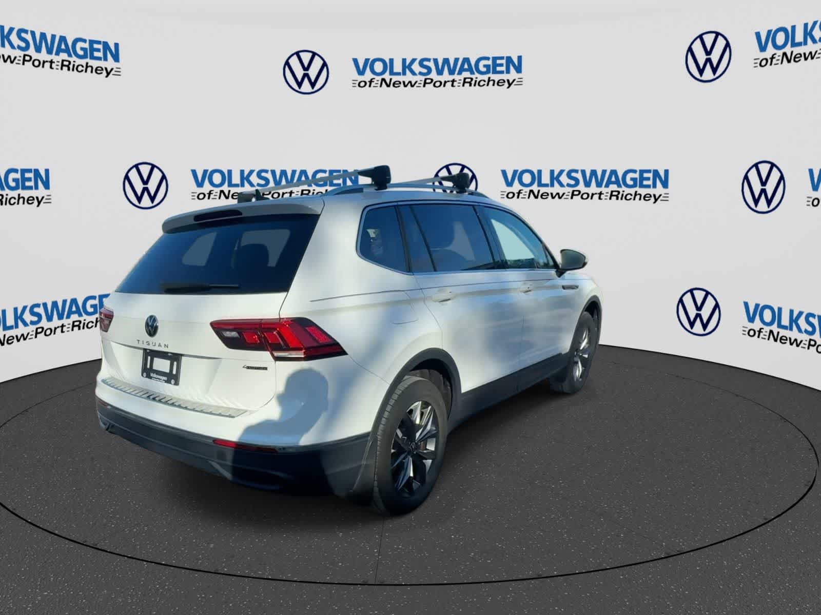 Volkswagen Tiguan SE 2024