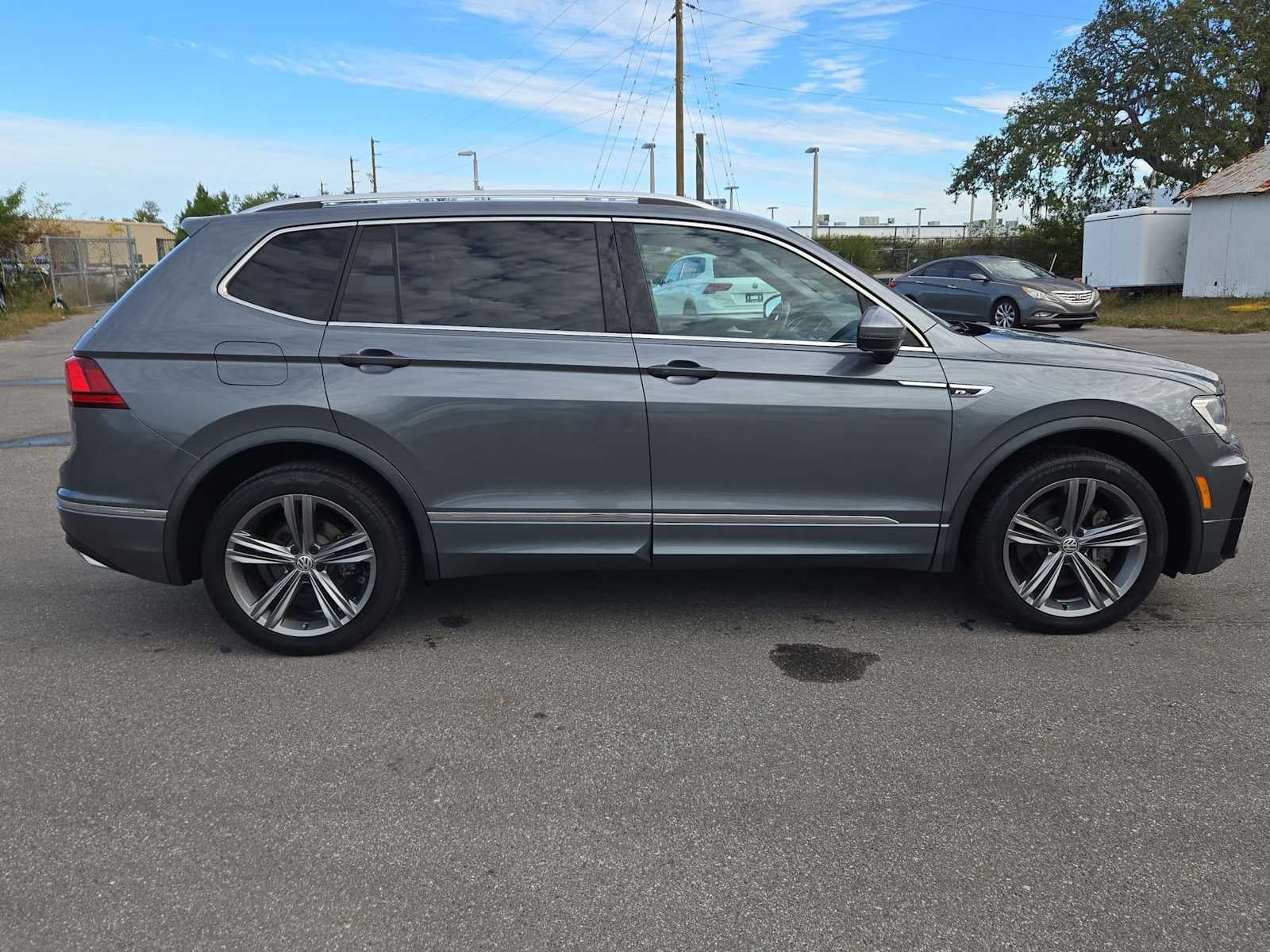 Volkswagen Tiguan SEL R-Line 2019