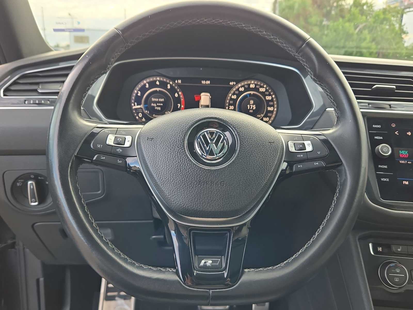 Volkswagen Tiguan SEL R-Line 2019