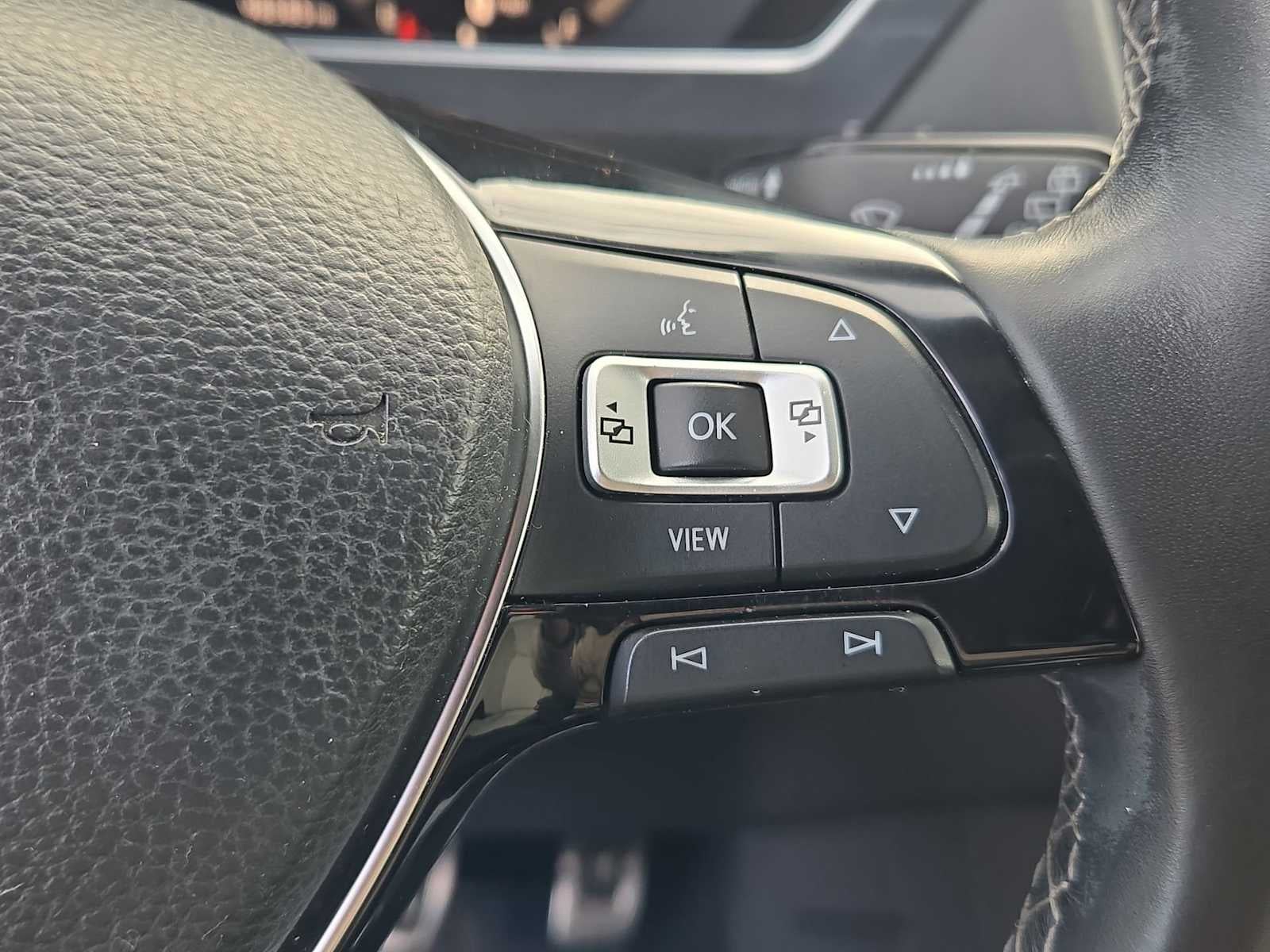 Volkswagen Tiguan SEL R-Line 2019