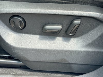 Volkswagen Tiguan SE 2019