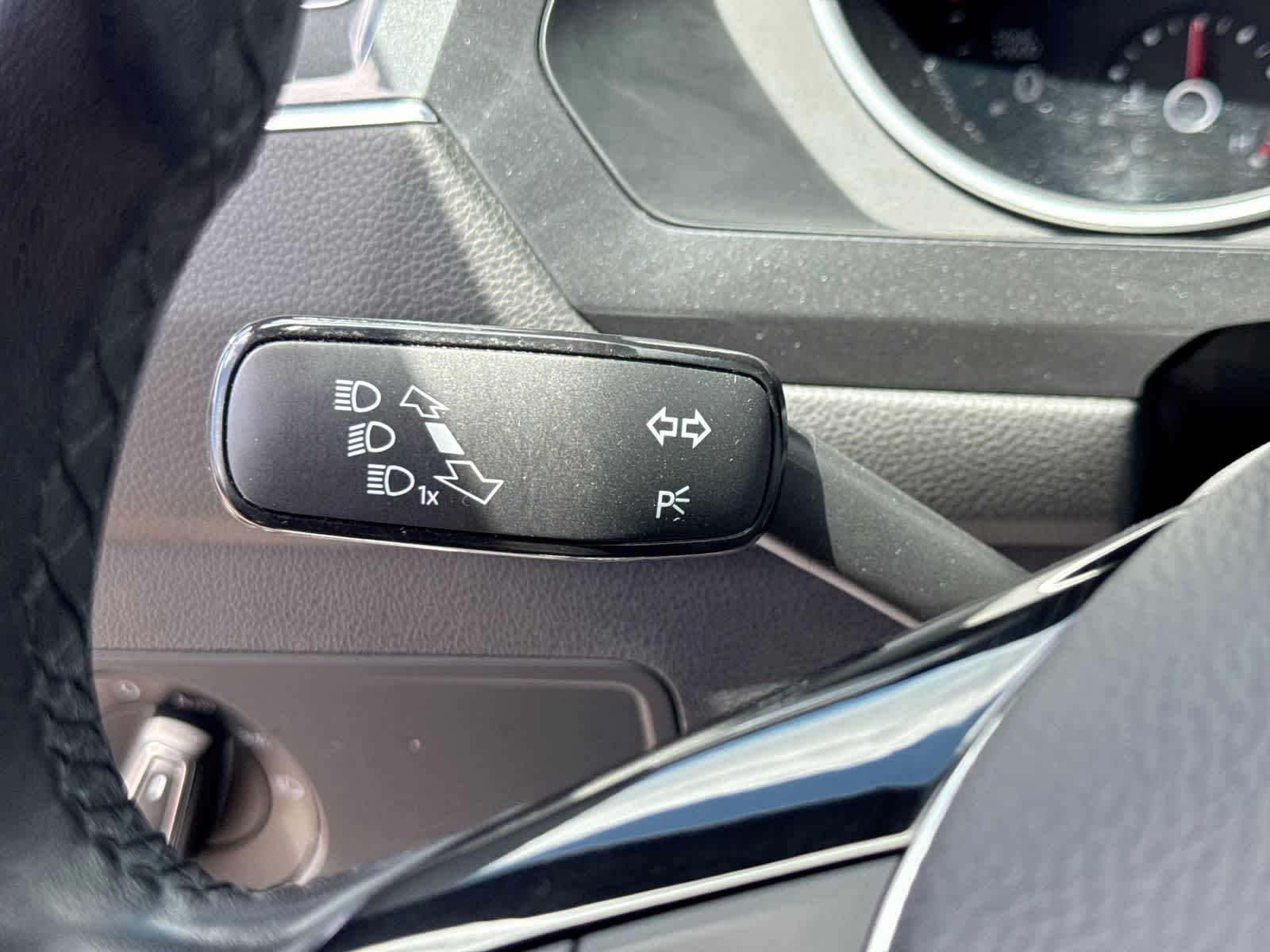 Volkswagen Tiguan SE 2019