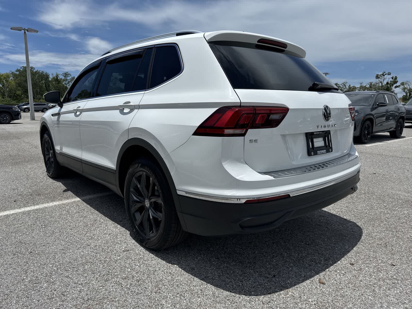 Volkswagen Tiguan SE 2024