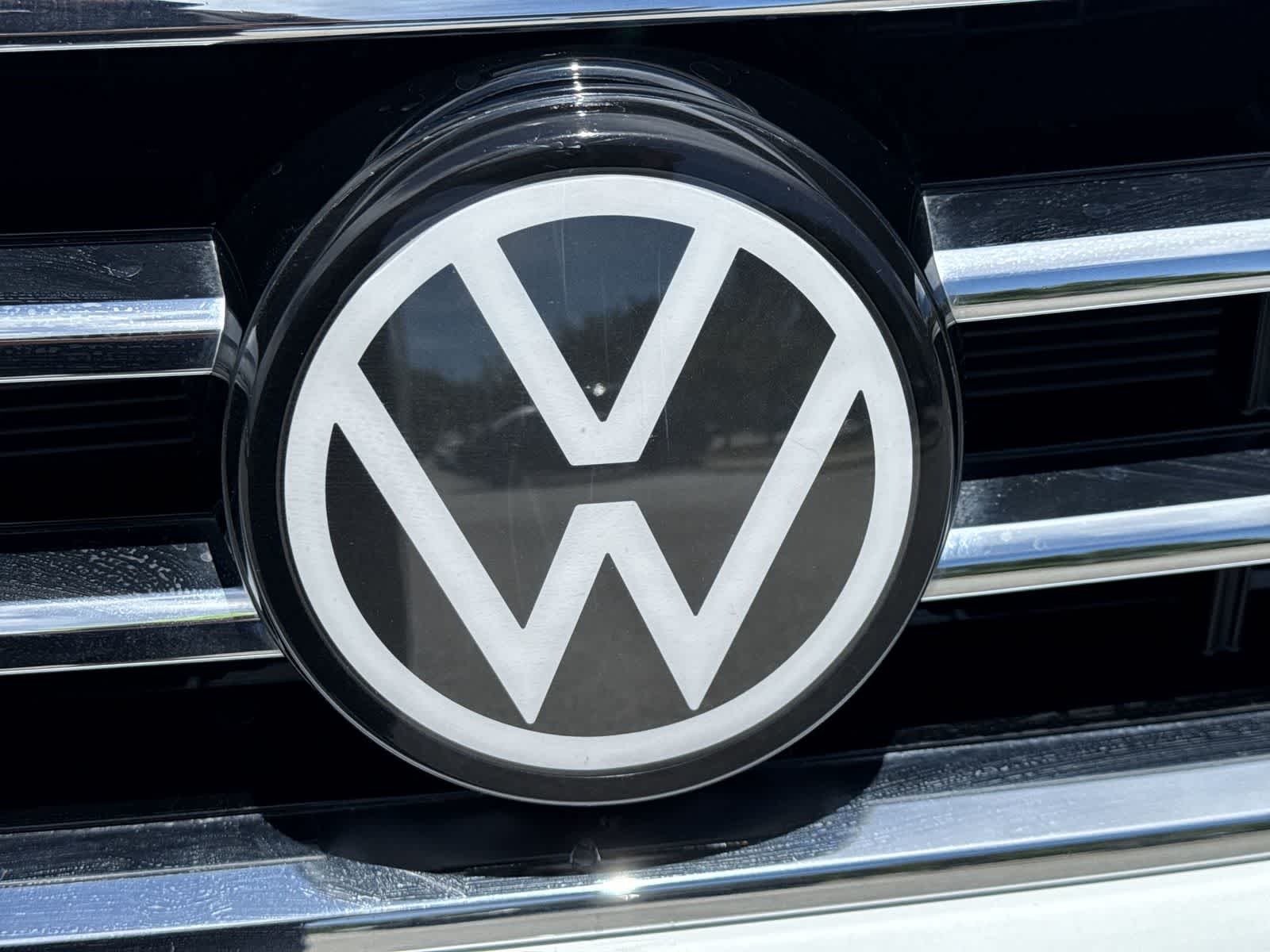 Volkswagen Tiguan SE 2024