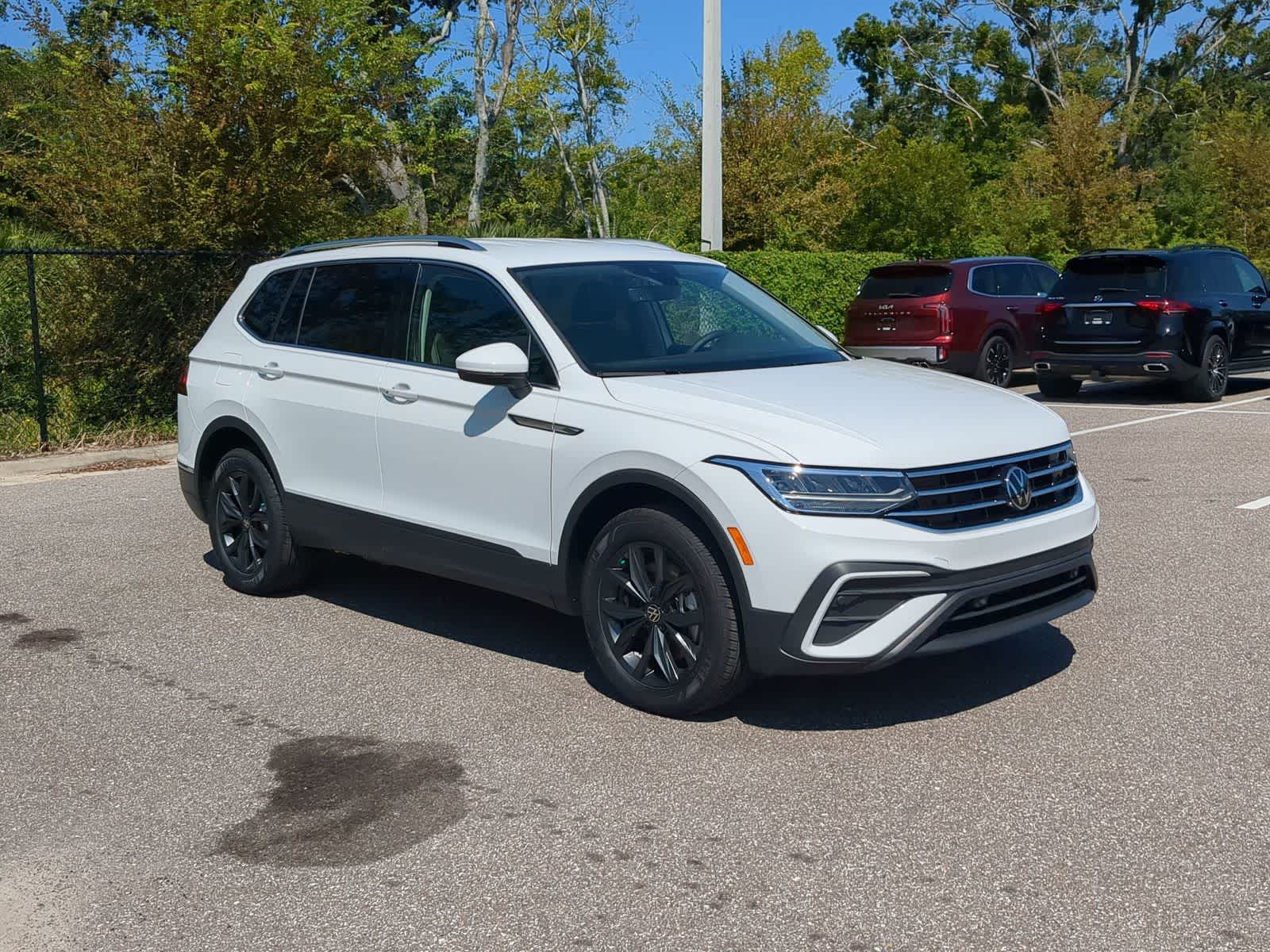 Volkswagen Tiguan SE 2024