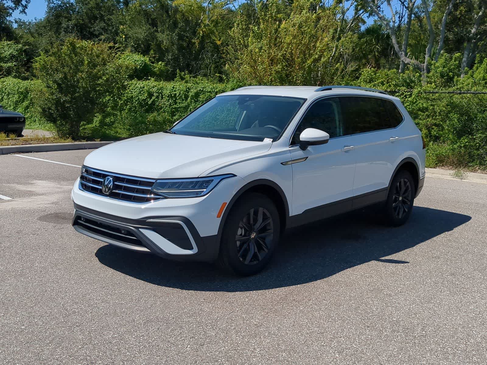 Volkswagen Tiguan SE 2024