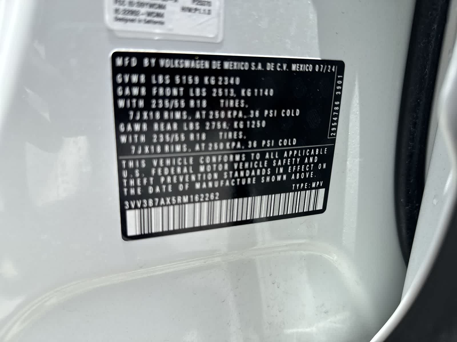 Volkswagen Tiguan SE 2024