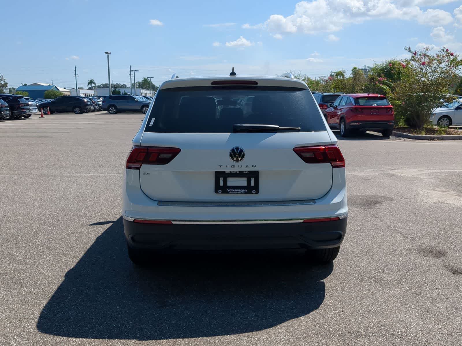 Volkswagen Tiguan SE 2024