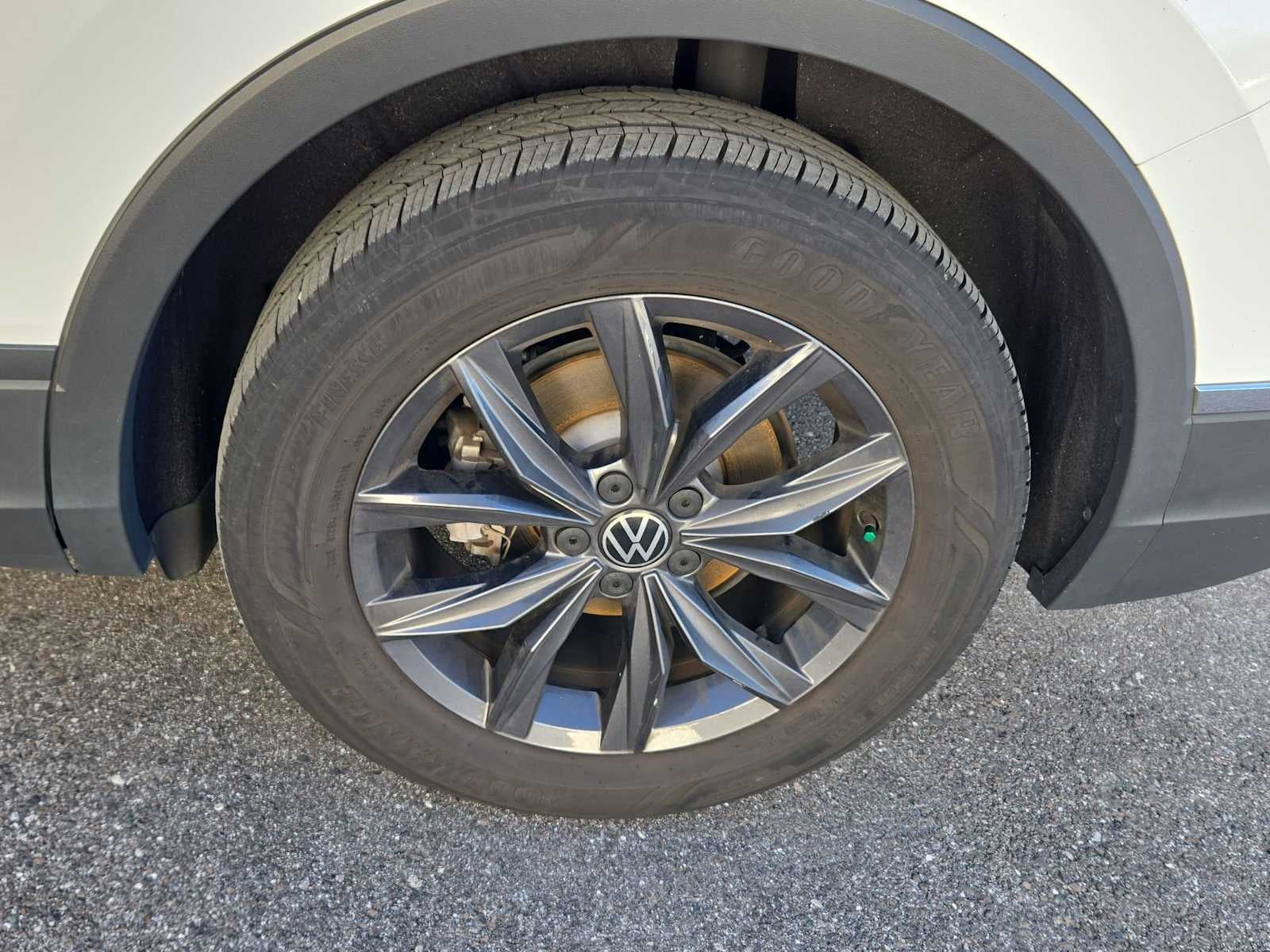 2022 Volkswagen Tiguan SE