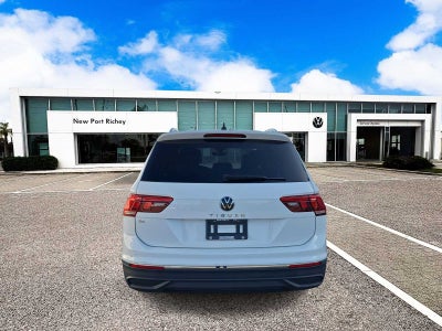 2022 Volkswagen Tiguan SE