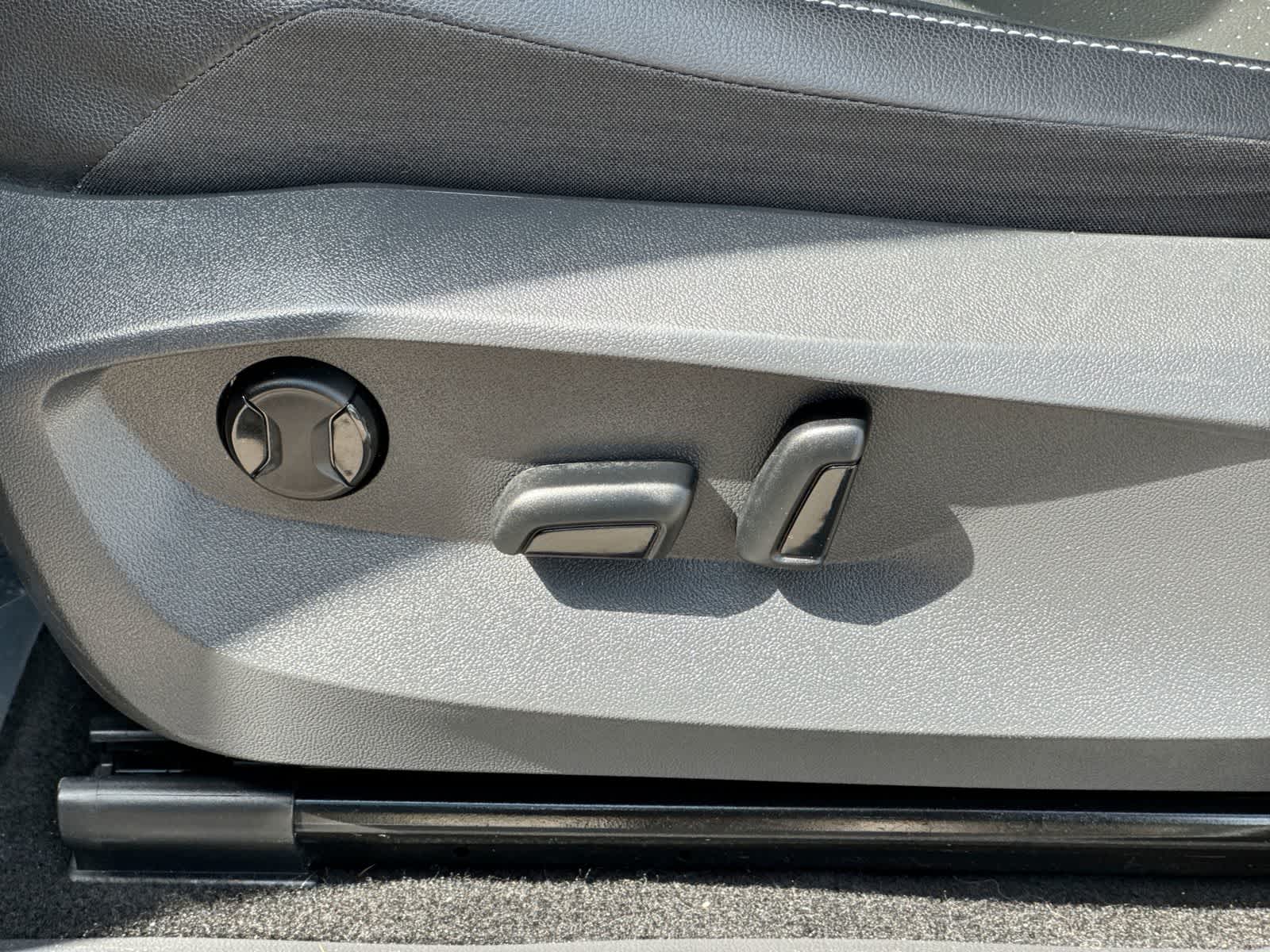 Volkswagen Tiguan SE 2023