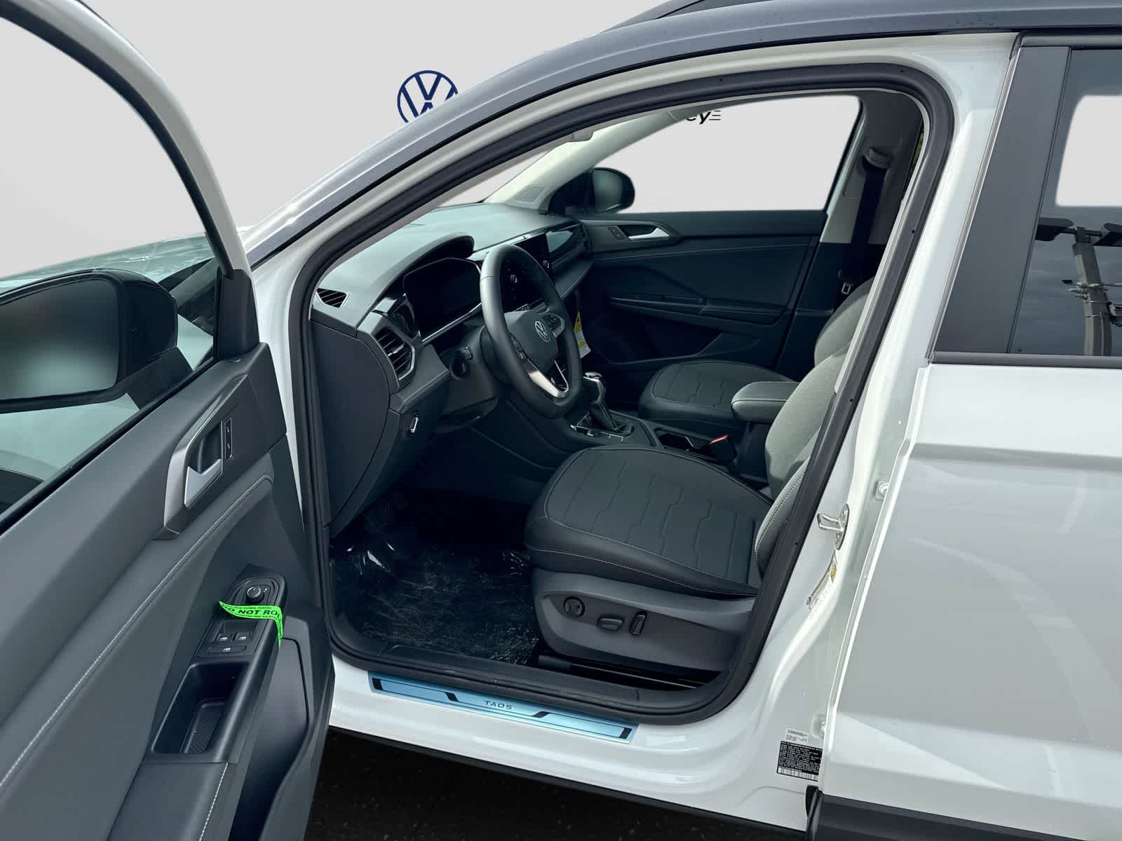 Volkswagen Taos 1.5T SE Negro 2026