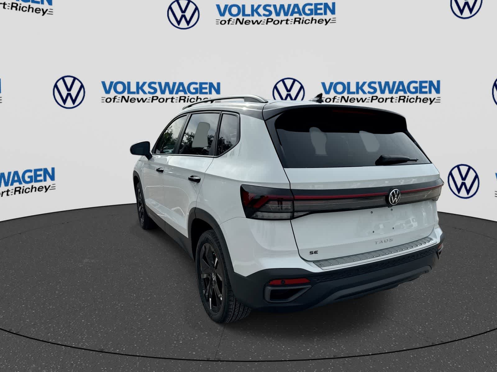 Volkswagen Taos 1.5T SE Negro 2026