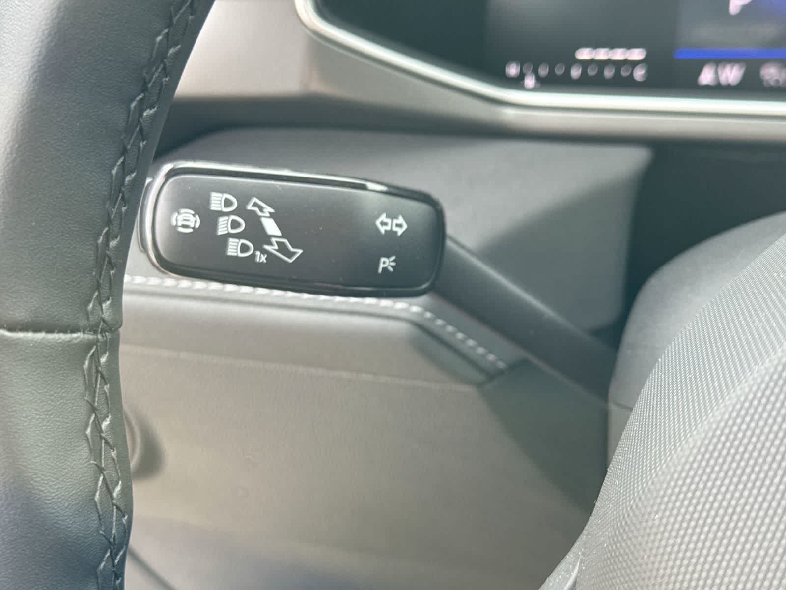 Volkswagen Taos 1.5T SE Negro 2026