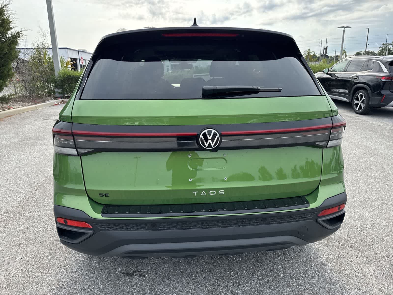 Volkswagen Taos 1.5T SE Negro 2026