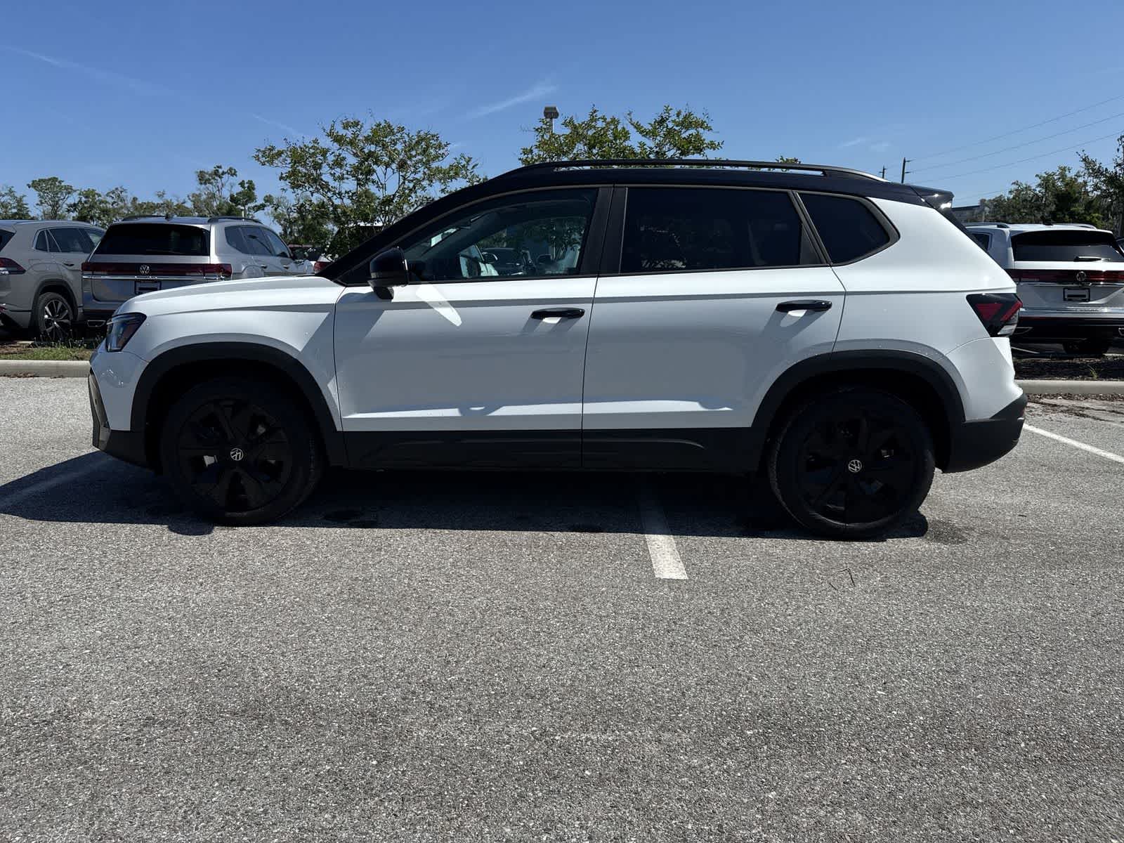 Volkswagen Taos 1.5T SE Negro 2026