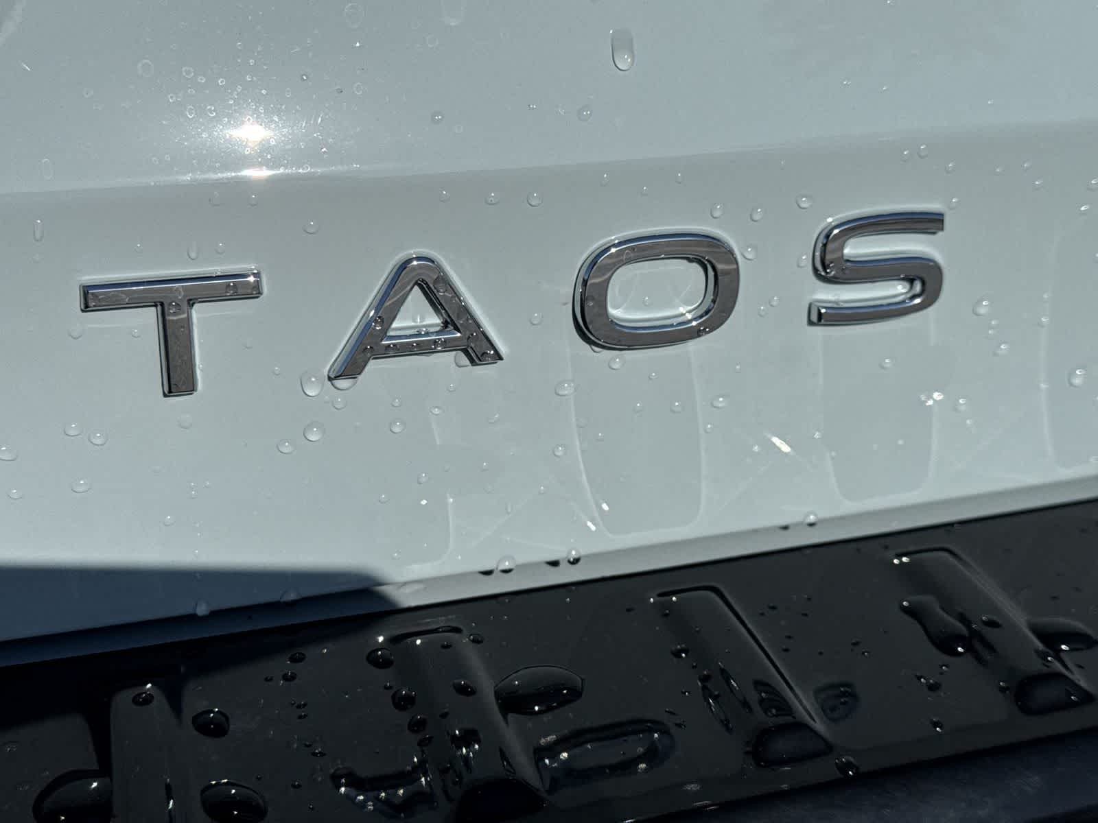 Volkswagen Taos 1.5T SE Negro 2026