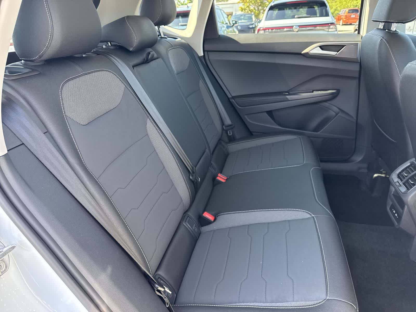 Volkswagen Taos 1.5T SE Negro 2026