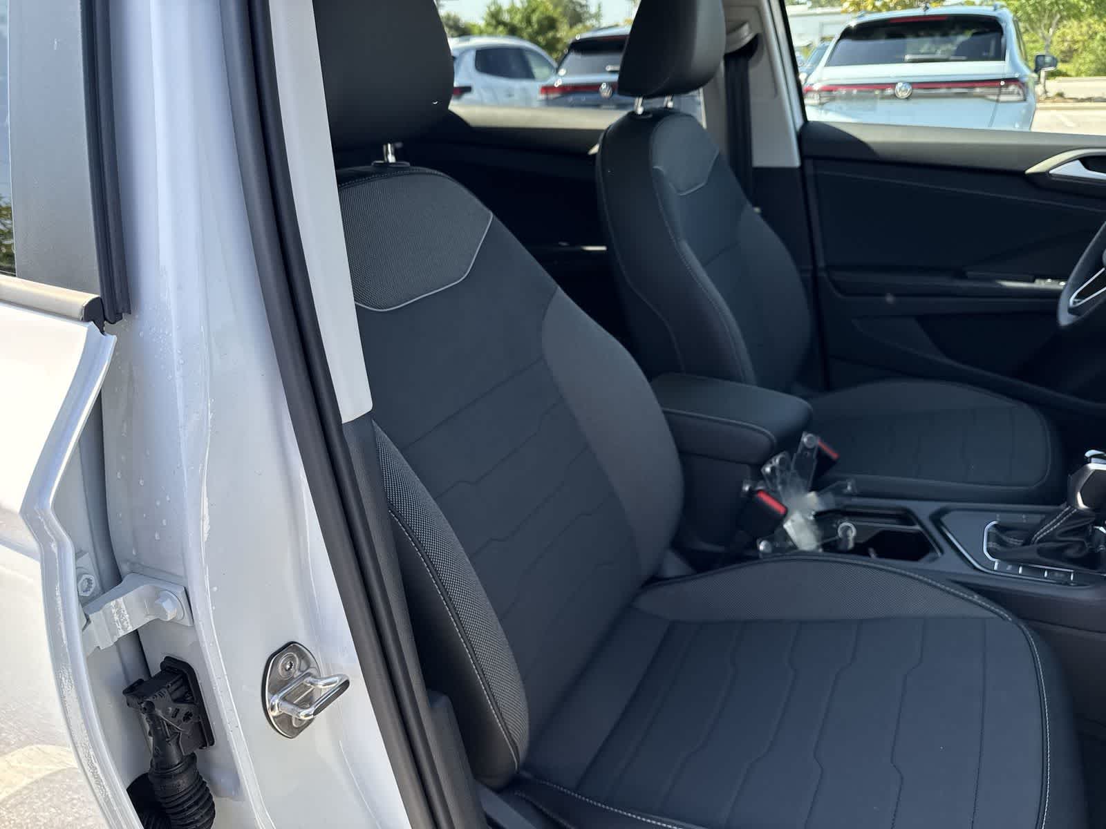 Volkswagen Taos 1.5T SE Negro 2026
