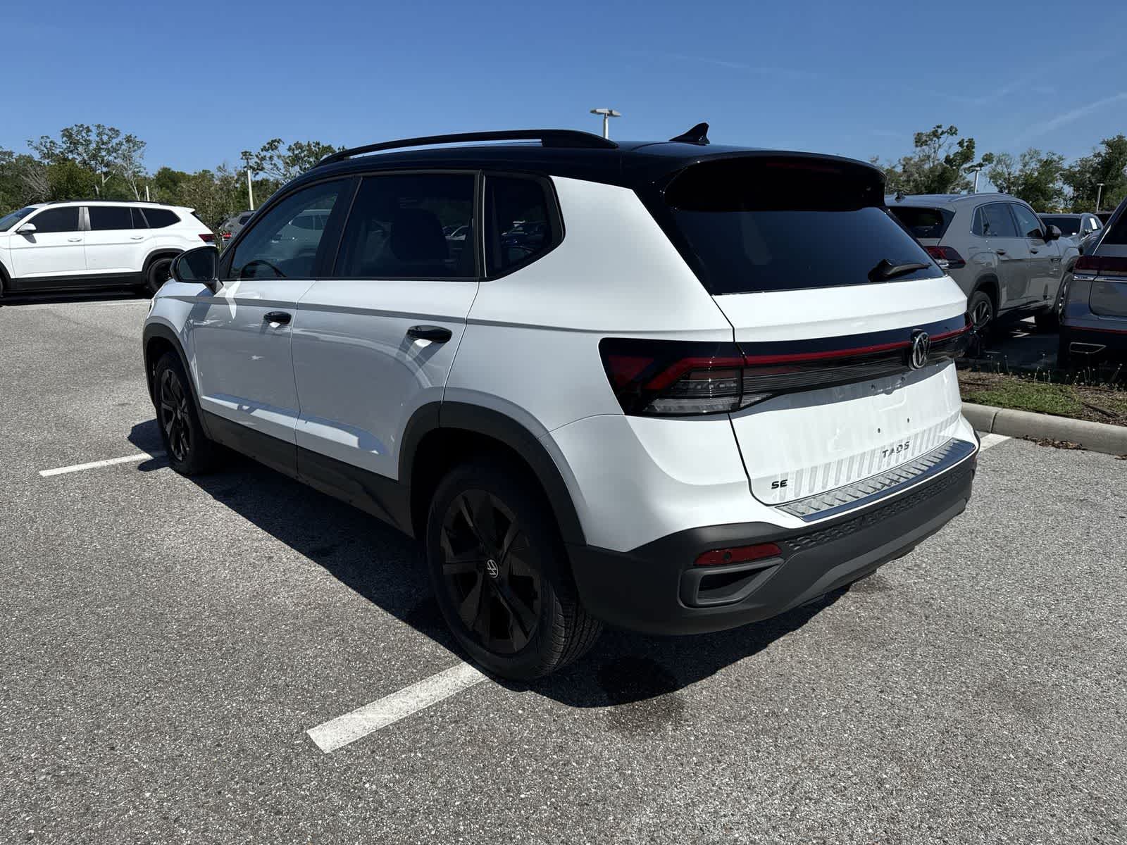 Volkswagen Taos 1.5T SE Negro 2026