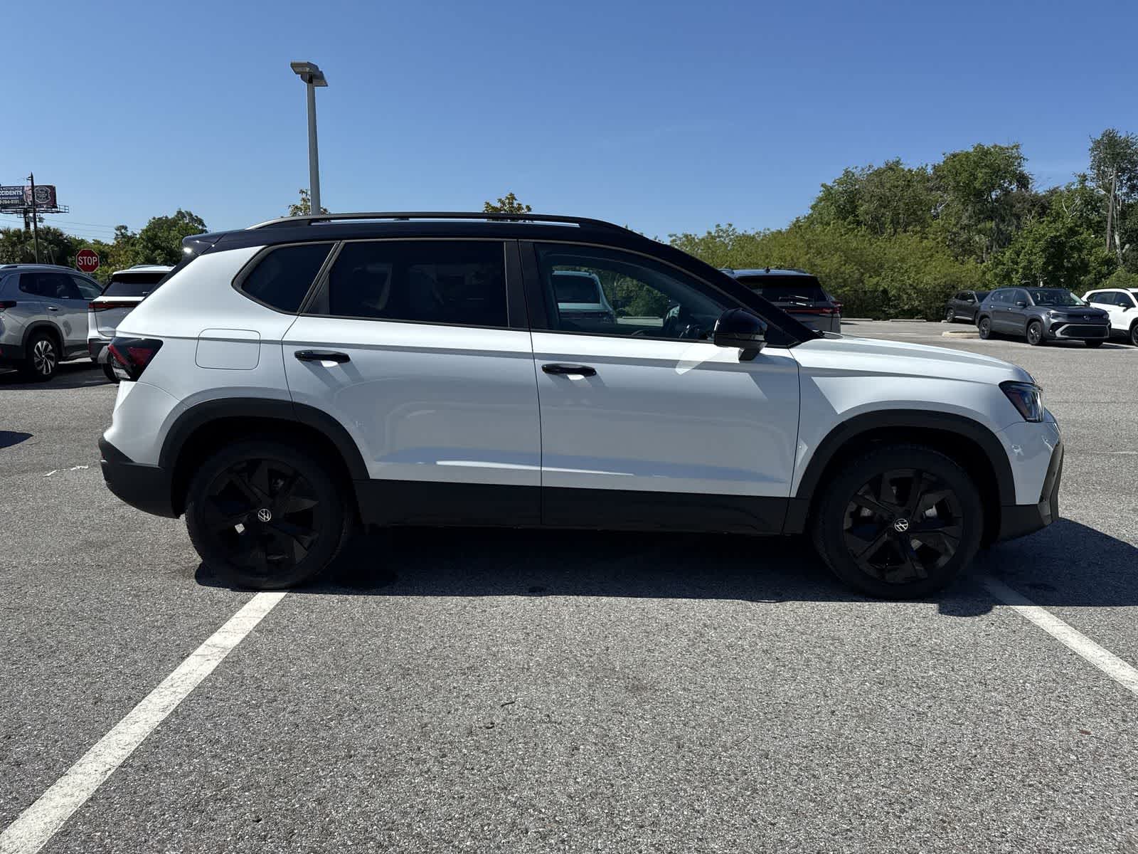 Volkswagen Taos 1.5T SE Negro 2026