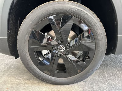 Volkswagen Taos 1.5T SE Negro 2026