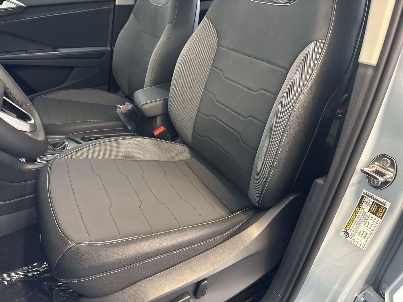 Volkswagen Taos 1.5T SE Negro 2026