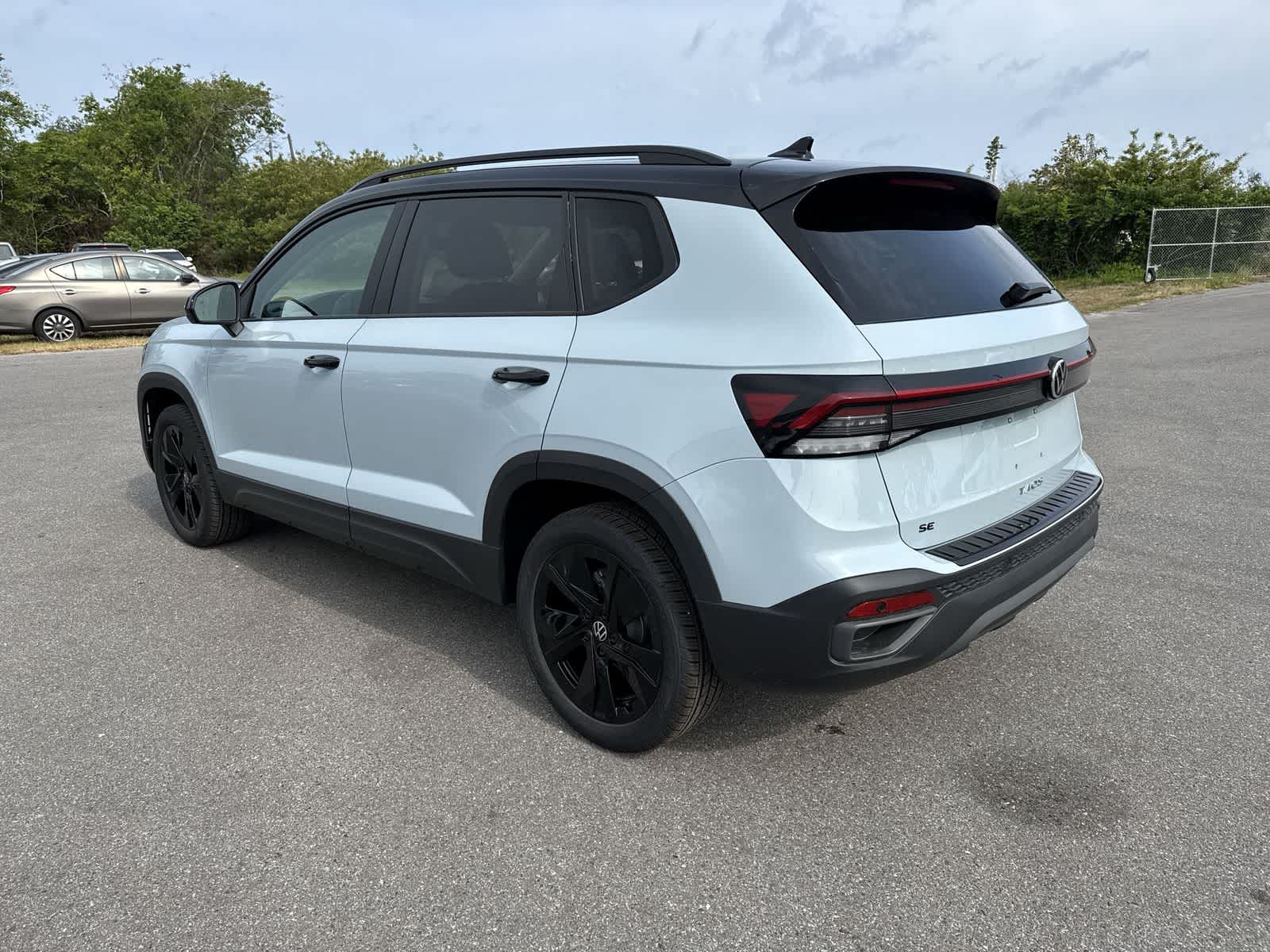 Volkswagen Taos 1.5T SE Negro 2026