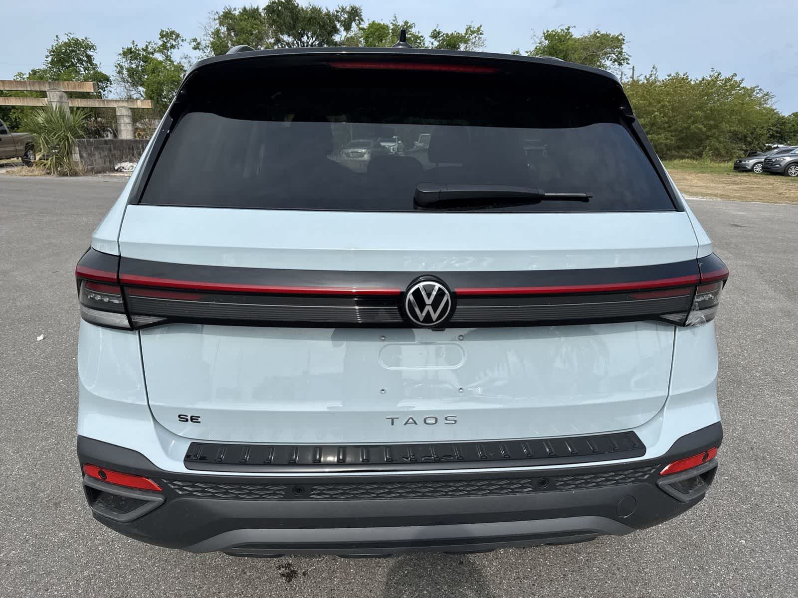 Volkswagen Taos 1.5T SE Negro 2026
