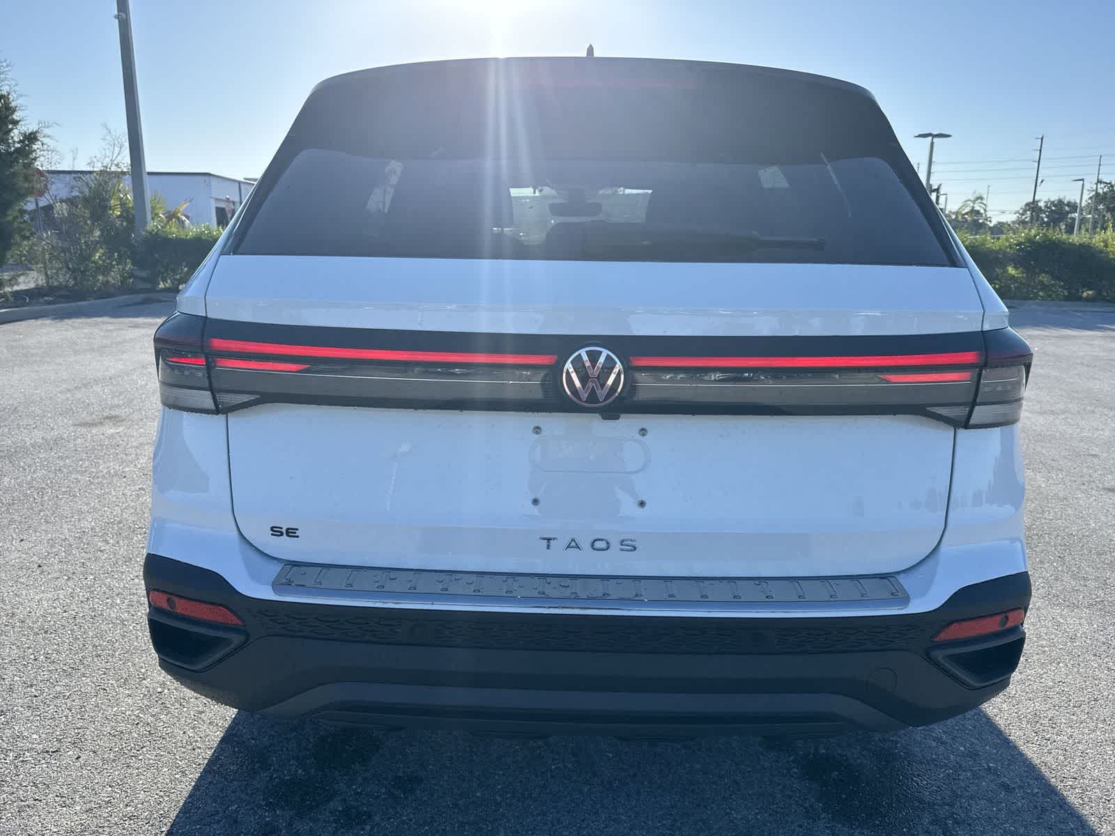 Volkswagen Taos 1.5T SE Negro 2026
