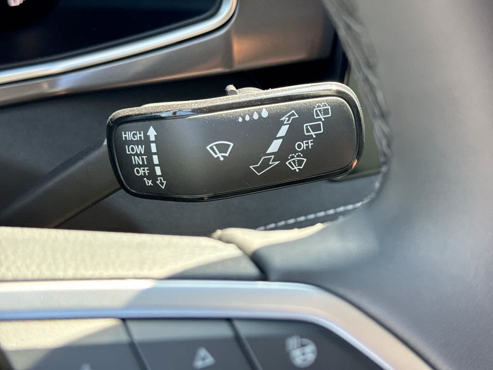 Volkswagen Taos 1.5T SE Negro de 2027