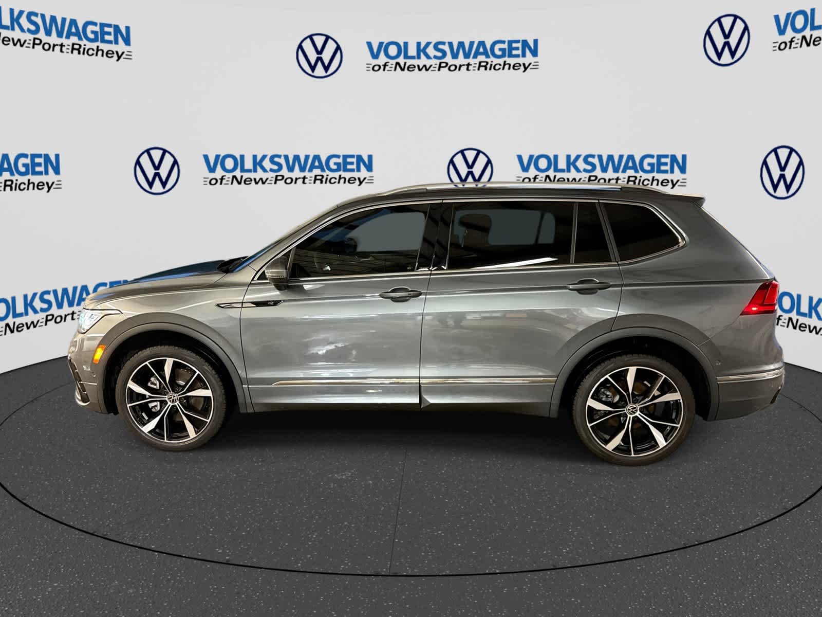 Volkswagen Tiguan SEL R-Line 2024
