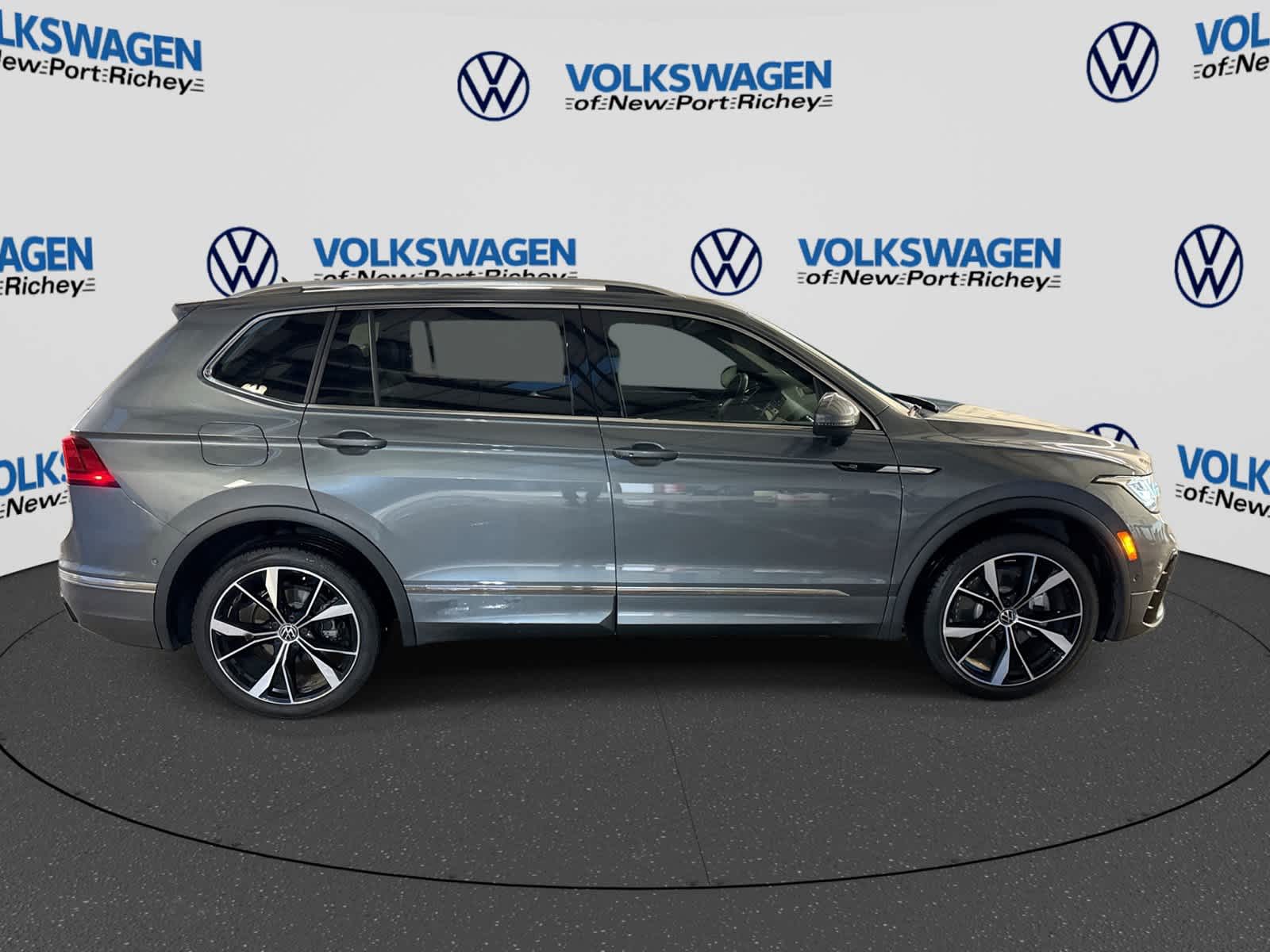 Volkswagen Tiguan SEL R-Line 2024