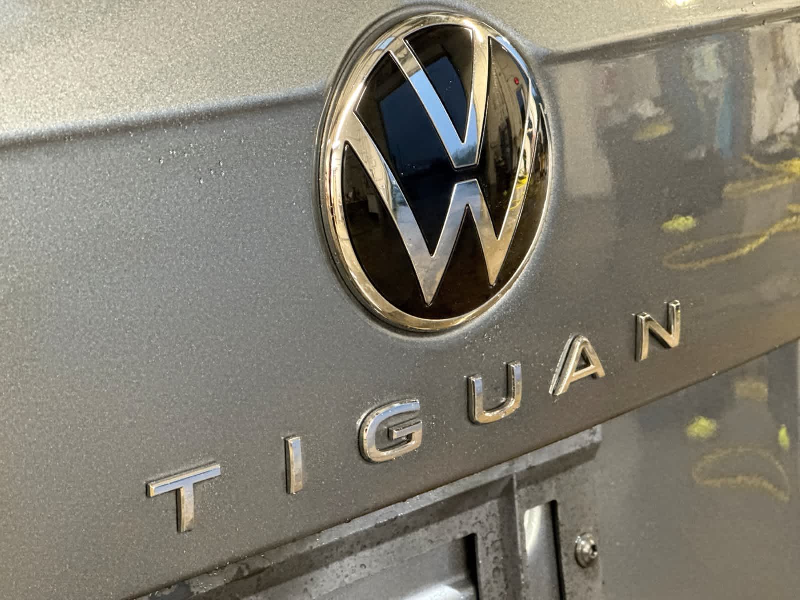Volkswagen Tiguan SEL R-Line 2024