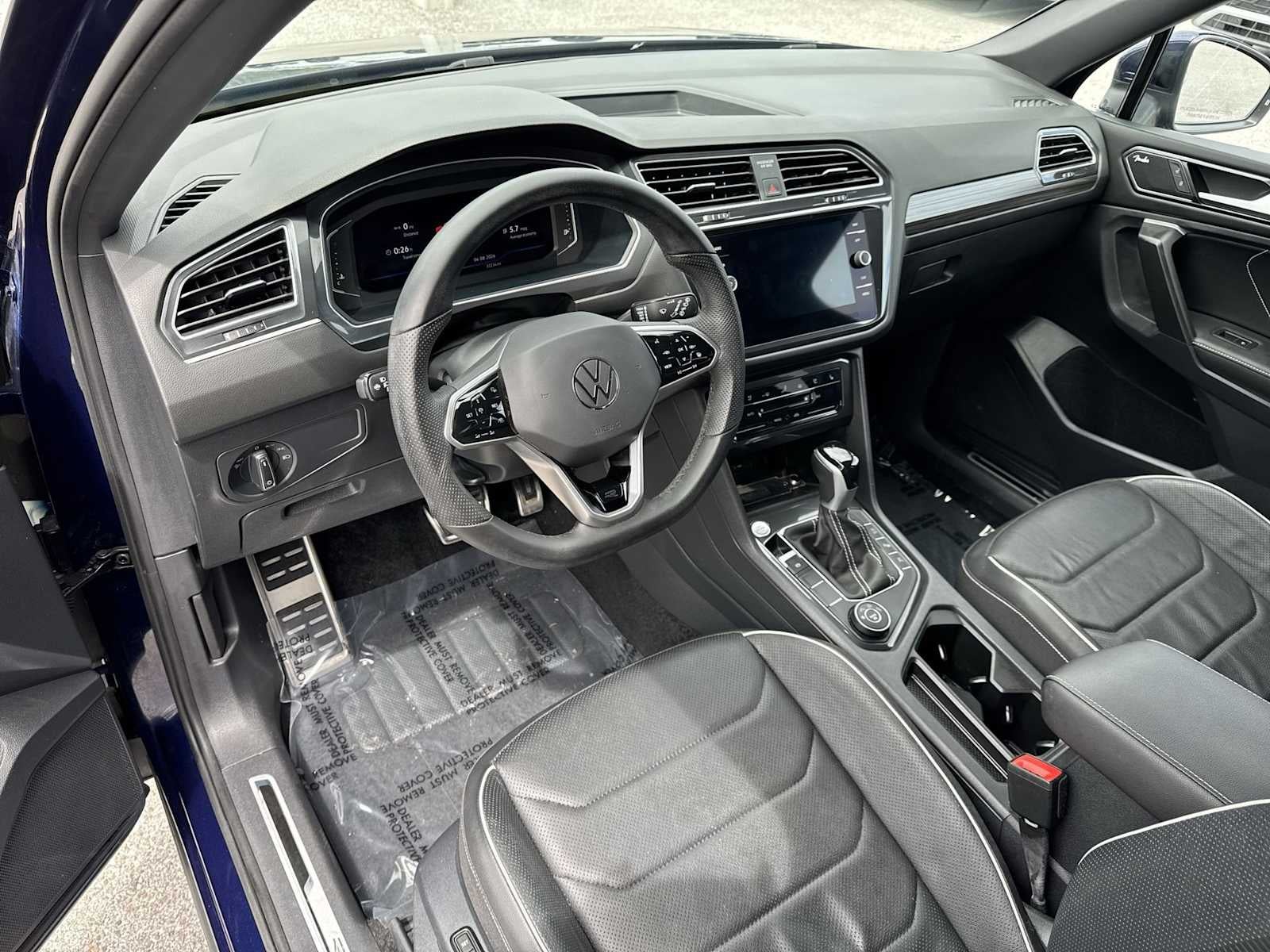 Volkswagen Tiguan SEL R-Line 2024