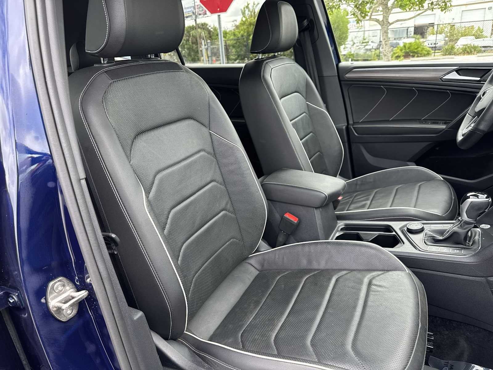 Volkswagen Tiguan SEL R-Line 2024