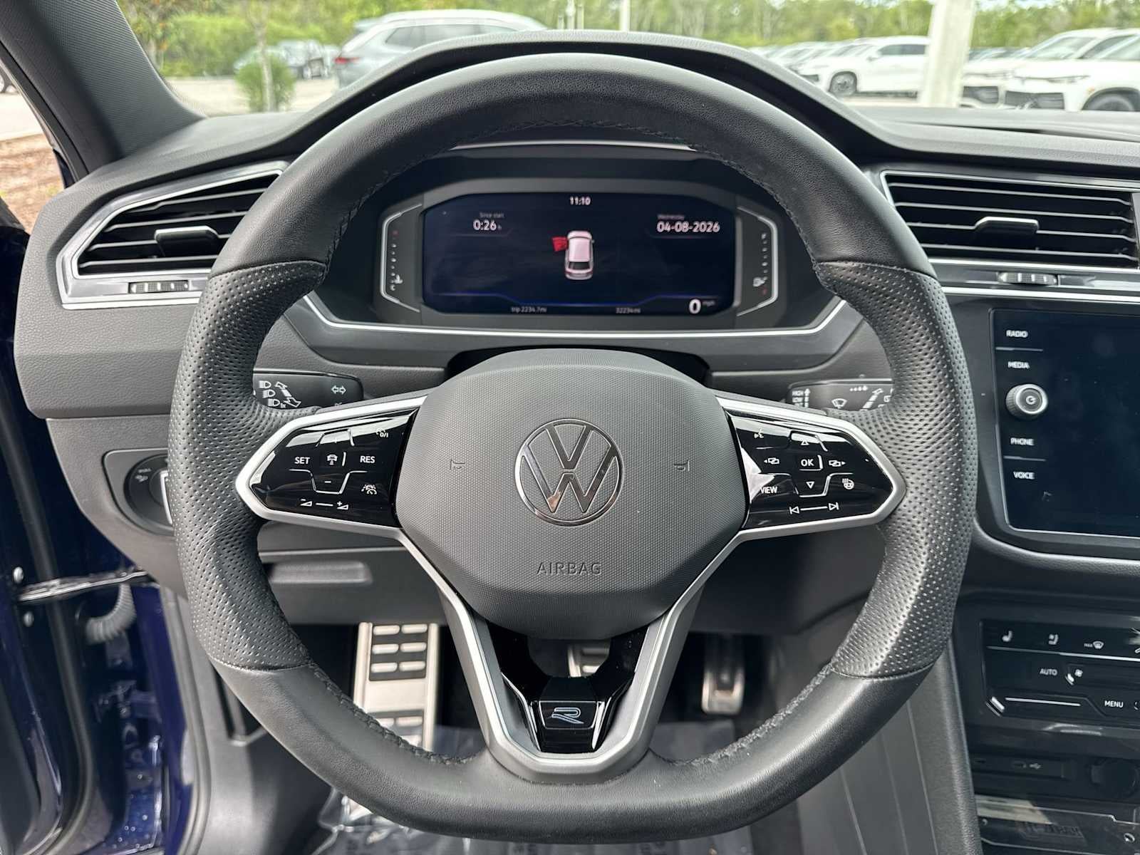 Volkswagen Tiguan SEL R-Line 2024