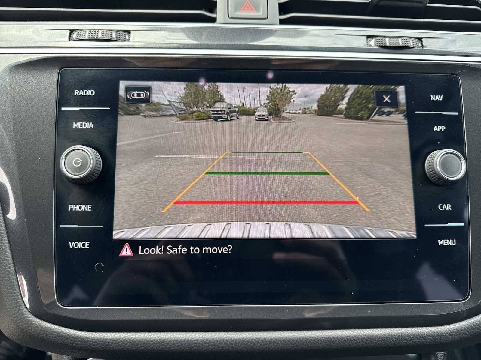 Volkswagen Tiguan SEL R-Line 2024