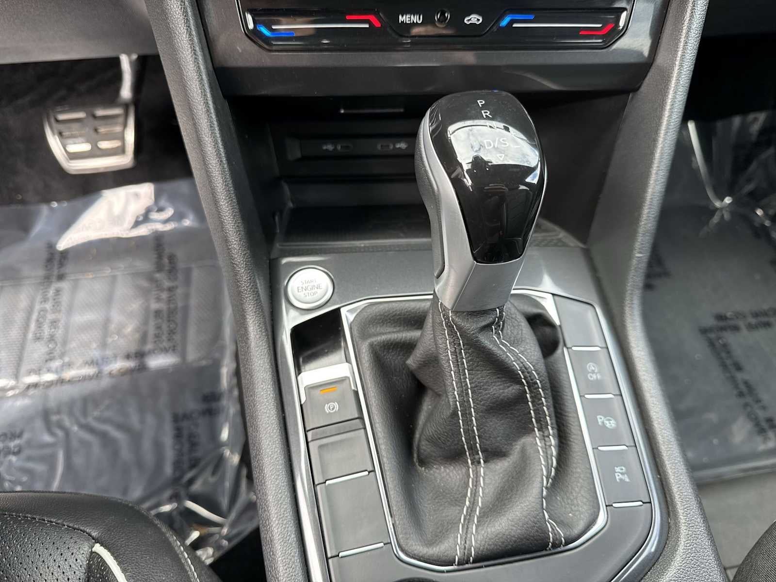 Volkswagen Tiguan SEL R-Line 2024